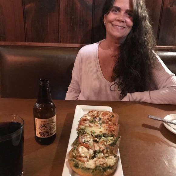 Meet your Posher, Deborah - Picture 1 of 1